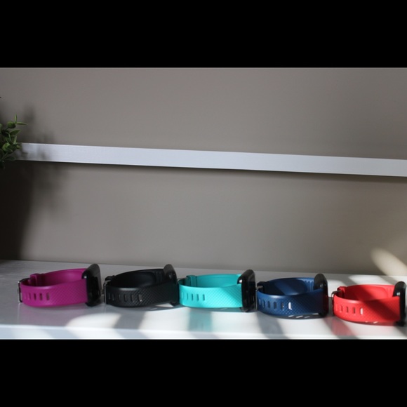 Smart Watch/ FitBit - Picture 3 of 8